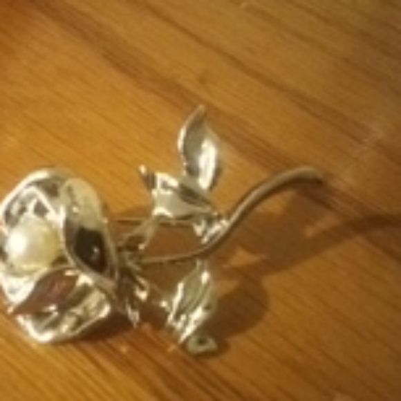 Flower pin - Picture 2 of 4